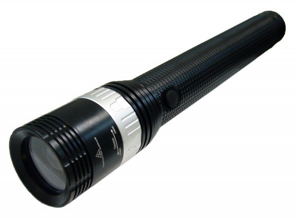 Фонарь ручной на батарейках CREE ZOOM SLSL-K208 